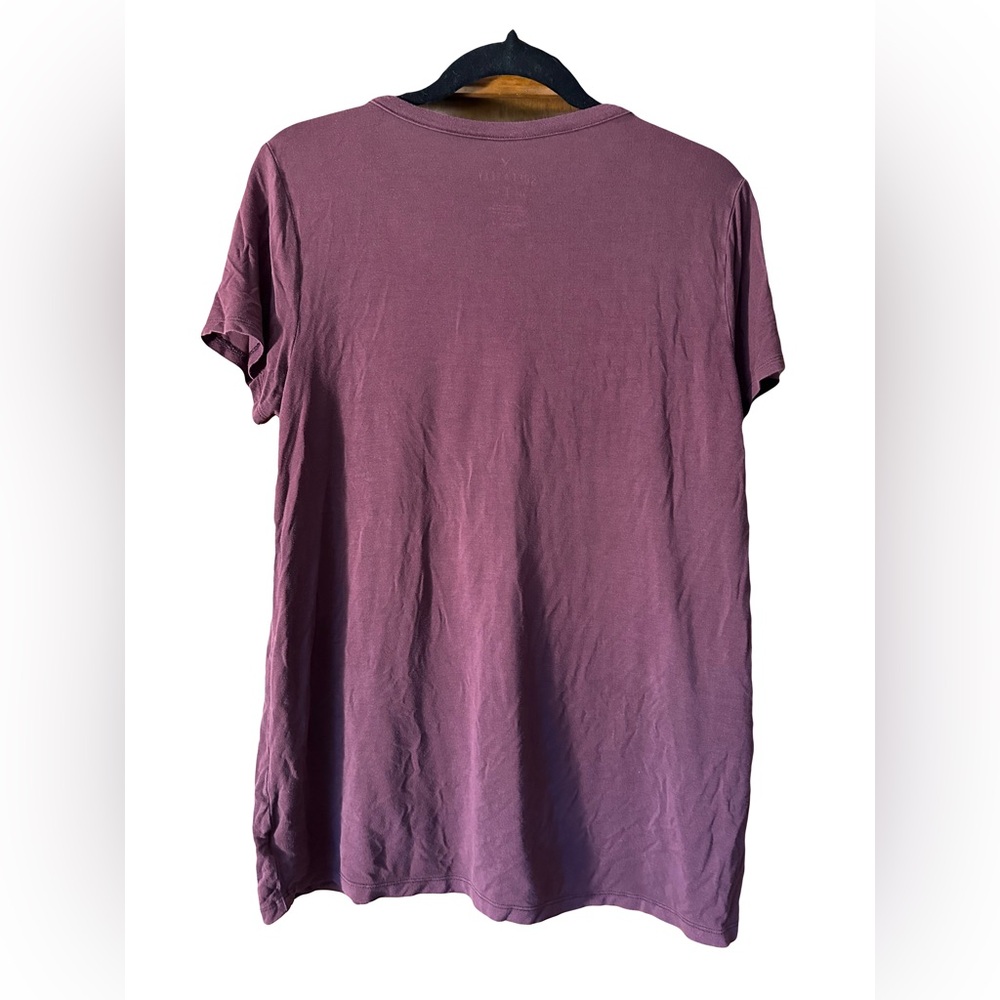 American Eagle Soft & Sexy tee size large - Picture 2 of 4